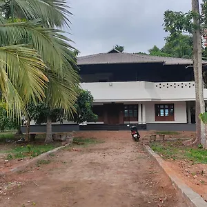 Backwater Bay Holiday home Kochi